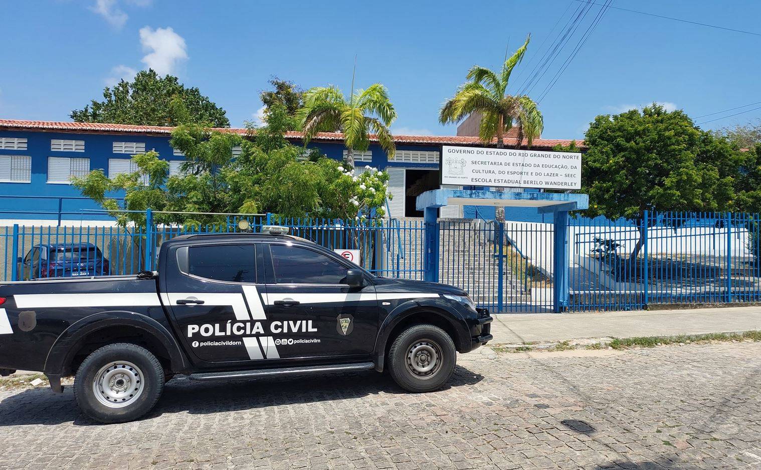 [VÍDEO] Atentado em Natal: Diretora admite falha em segurança de escola e diz que estudante era ausente