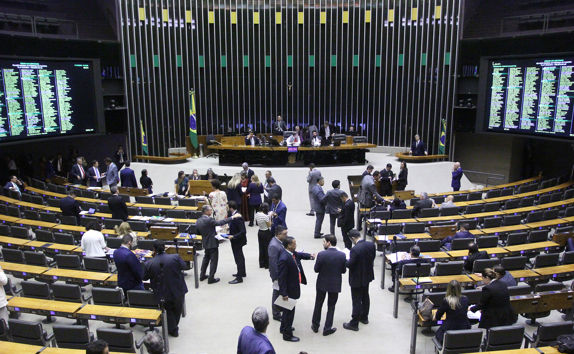 Câmara aprova acordo de equivalência para carteira de habilitação entre Brasil e Itália