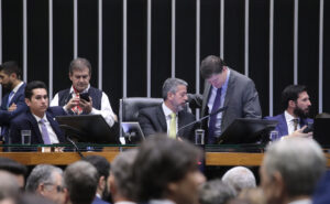 Abono Salarial de 2022: Prazo Final para Saque Encerra Nesta Sexta-feira