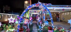 Casa em Natal transforma-se em ponto turístico natalino com decoração criativa e tradição familiar