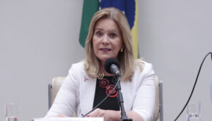Comissão da Câmara aprova expansão de beneficiários para regularização fundiária urbana
