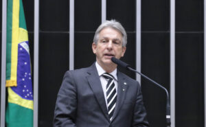 Comissão da Câmara aprova projeto que atrela financiamentos públicos à proteção dos direitos humanos