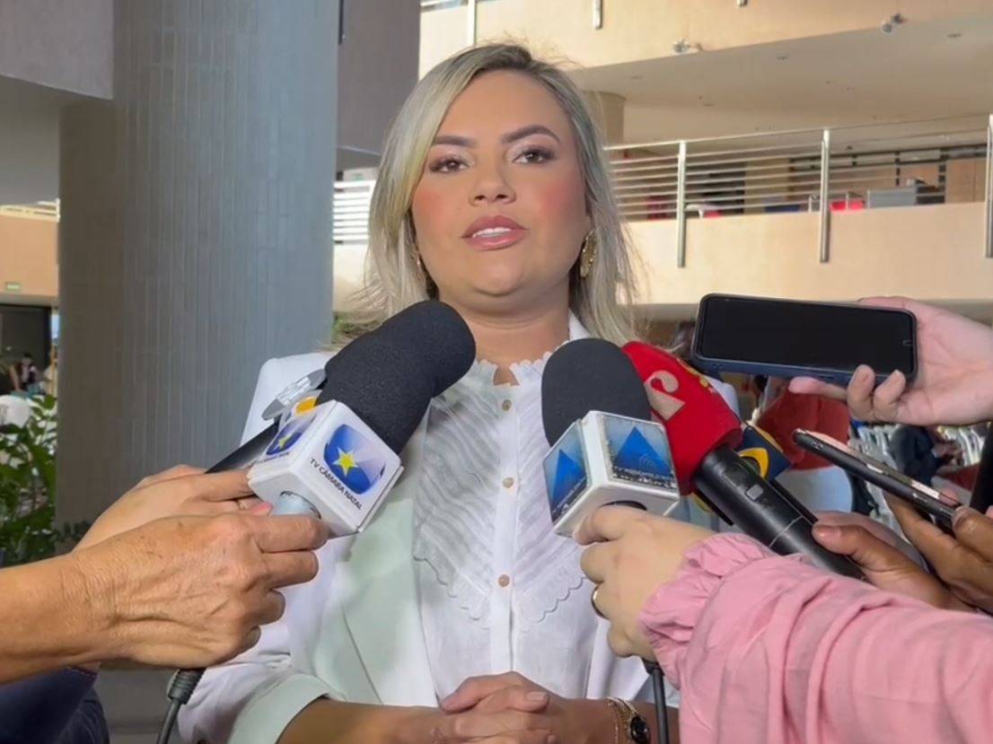 [VÍDEO] Joanna Guerra indica que não vai assumir secretaria na gestão de Paulinho Freire