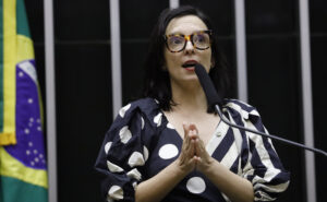 Plano de saúde do pai poderá cobrir parto mesmo sem a mãe ser beneficiária