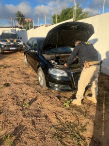 PRF recupera Audi A3 de luxo furtado em test drive em Natal após passar por três proprietários