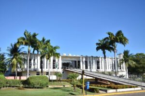 Tesouro Nacional bloqueia R$ 1,1 bilhão para o RN devido a gastos com folha salarial