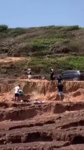 Acidente com quadriciclo deixa duas mulheres feridas em mirante de Pipa, RN