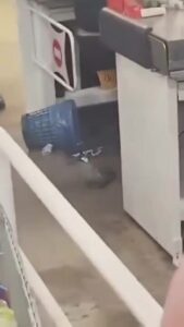 Celular Incendeia e Causa Queimaduras em Funcionária de Supermercado em Mossoró, RN