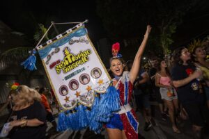 Bloco do Submarino Amarelo leva Beatles ao Carnaval de Petrópolis com Ritmos Brasileiros