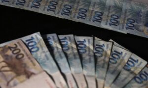 Dívida Pública Federal pode alcançar R$ 8,5 trilhões em 2025, aponta Tesouro Nacional