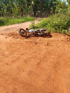 Bebê de um ano morre em colisão entre moto e reboque no litoral do RN