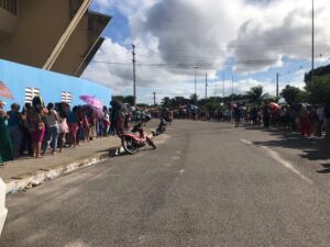 Natal: Mutirão do Cadastro Único atrai multidão e antecipa abertura no Ginásio Nélio Dias