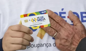 Programa Pé-de-Meia: Caixa inicia depósitos do Incentivo Matrícula e libera consulta via app