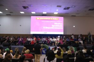 Rio Grande do Norte reserva 5% das vagas em empresas terceirizadas para mulheres vítimas de violência