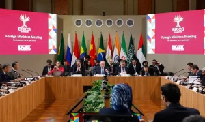 Crescimento do Brics supera a média global e desafia o G7, aponta FMI