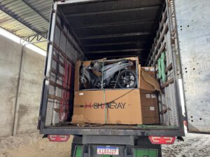 Caminhão com 50 motos roubado no RN: carga recuperada em Parnamirim