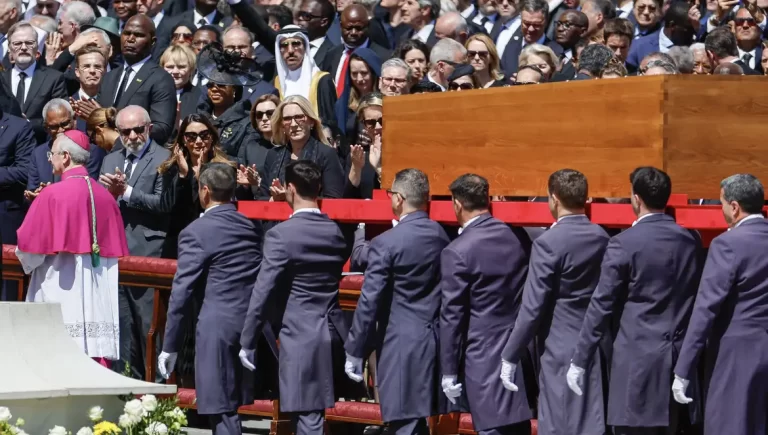 Lula Exalta Legado de Papa Francisco e Apela por Paz em Meio a Conflitos Globais