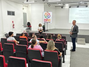 MPRN capacita profissionais de saúde e segurança em Santa Cruz sobre violência letal