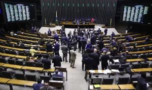 Câmara aprova aumento de vagas e RN pode ganhar duas cadeiras de deputado federal