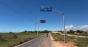 Disputa territorial entre RN e CE reacende com reinstalação de placa divisória em Tibau