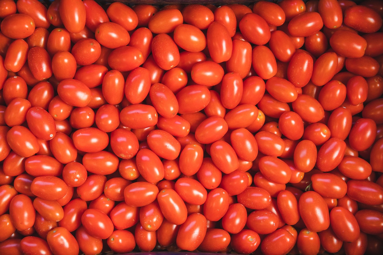 Natal: Aumento no preço do tomate impulsiona alta da cesta básica em abril, aponta Dieese