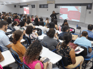 Natal realiza ciclo de palestras sobre a primeira infância com foco em desenvolvimento e adoção