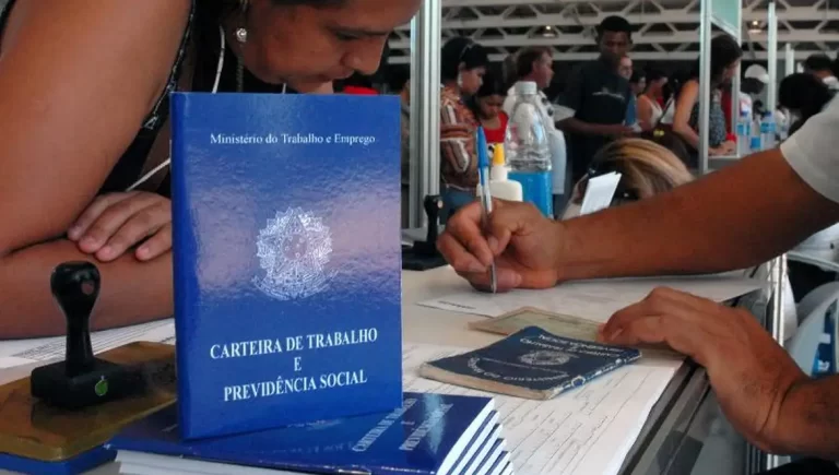 Parnamirim Oferece 150 Vagas de Emprego em Feirão com Foco em Atendimento e Inclusão